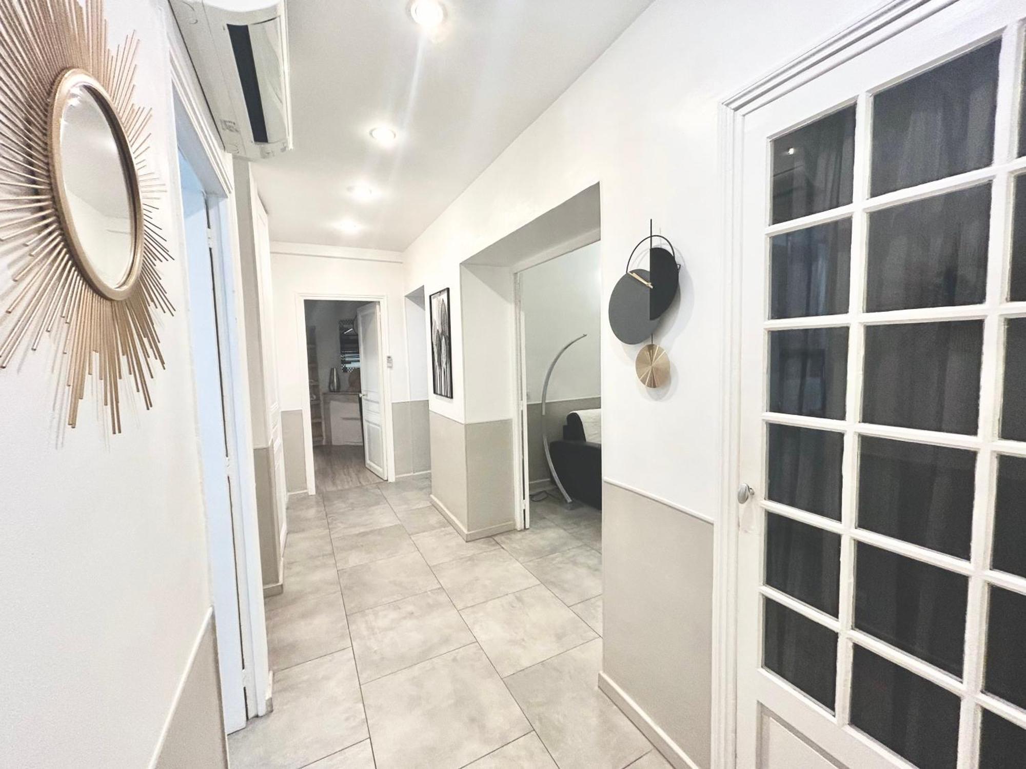 Amiral Courbet Apartment Жуан-Ле-Пин Екстериор снимка