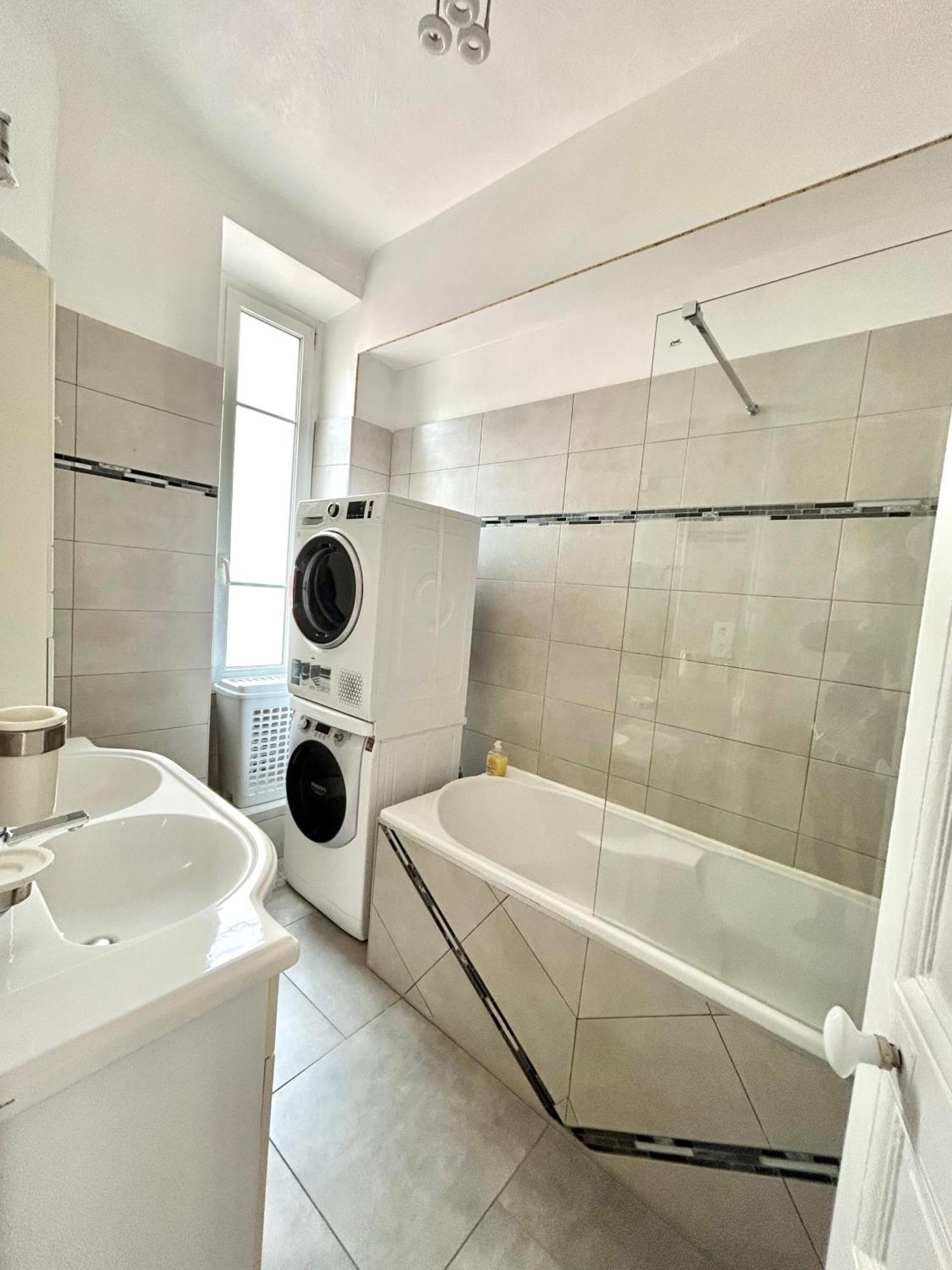 Amiral Courbet Apartment Жуан-Ле-Пин Екстериор снимка