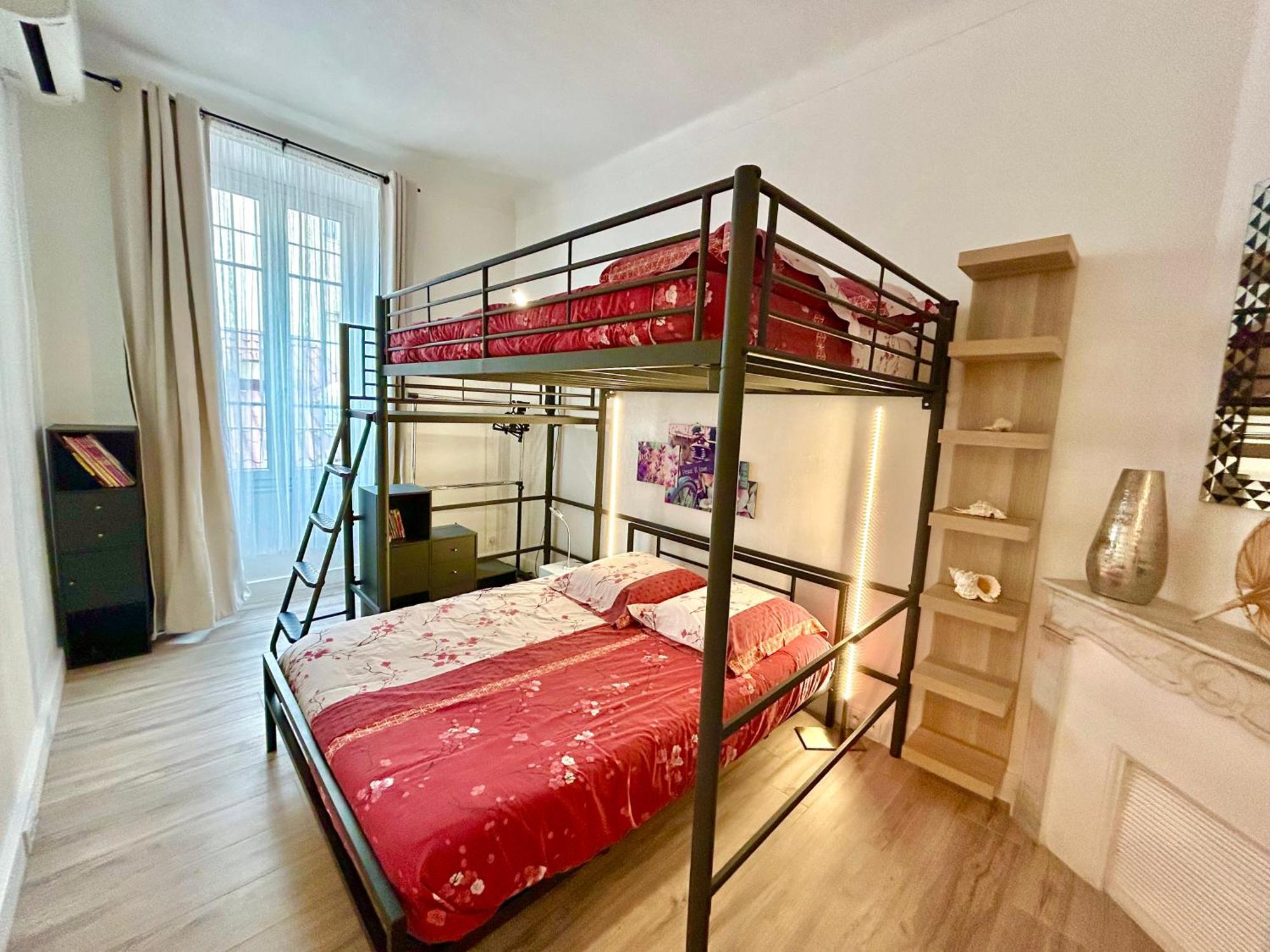 Amiral Courbet Apartment Жуан-Ле-Пин Екстериор снимка